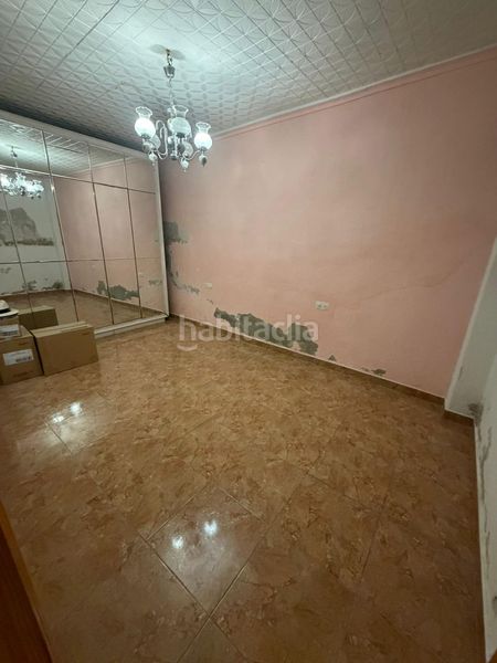Foto 08284103-94ff-4d7b-9313-7df50cd6a7a1. Casa a Aldaia