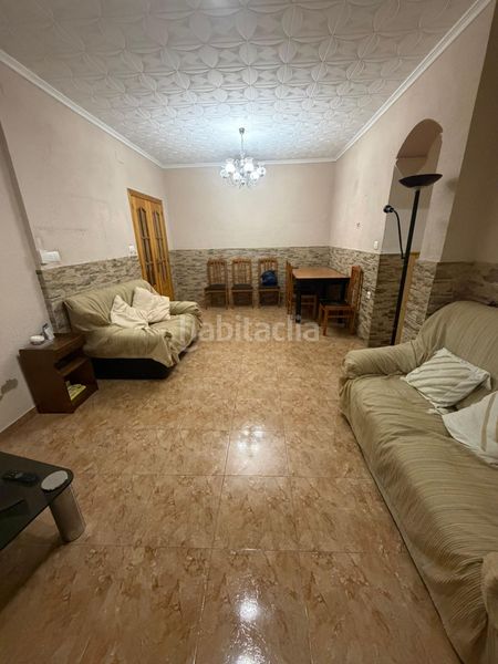 Foto b7f690d4-0b10-4091-9159-731bd22abdce. Casa a Aldaia