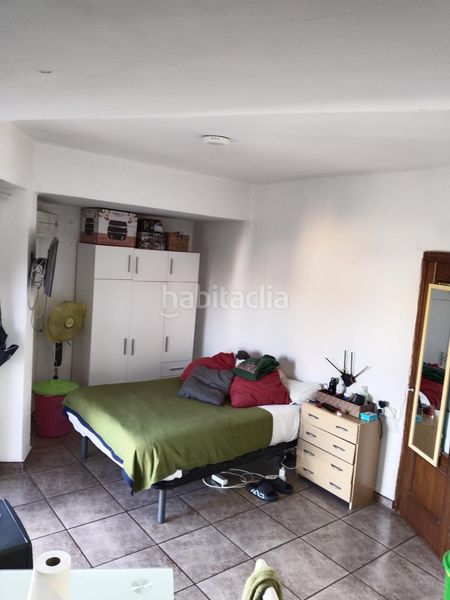Foto 3b8627d0-49df-48e2-b05a-1aeb6f391147. Pis a Sueca Sueca