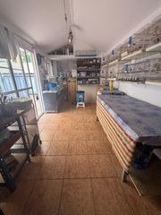 Piso  Cardenal benlloch. Piso con dos terrazas de 50 y 18 m2 y garaje en mislata