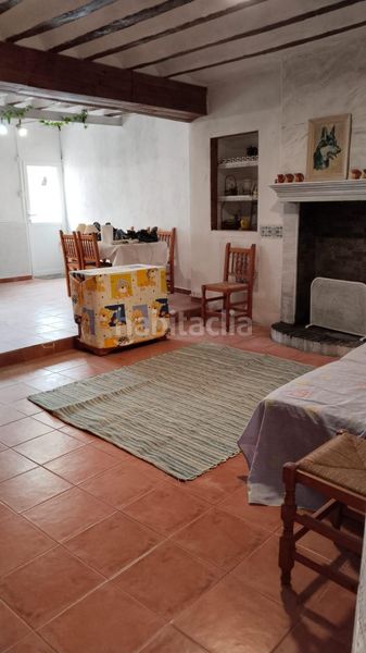 Foto 18b657fd-f064-4d15-bc4d-a45f2b678f64. Casa a Camporrobles