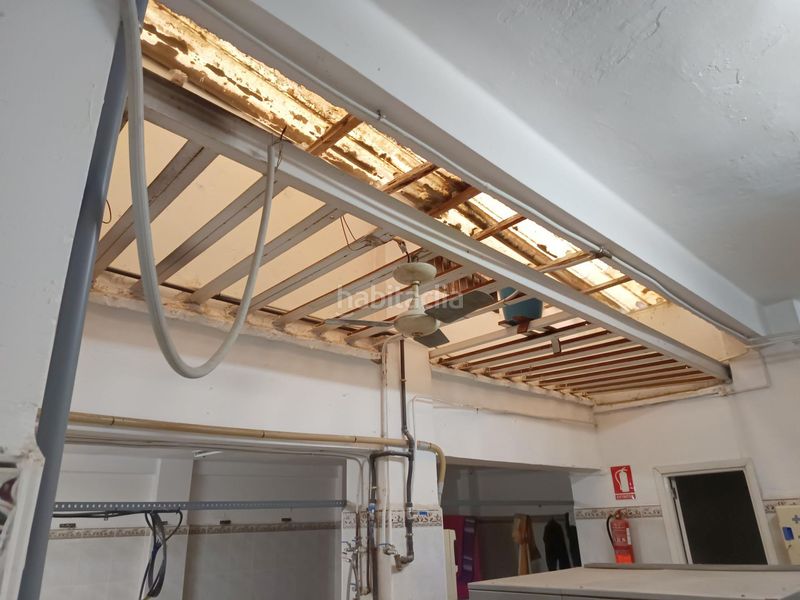 Foto b1e5a84f-ff8f-43bf-bf78-95bfdf9e6970. Local comercial a Centro Xirivella