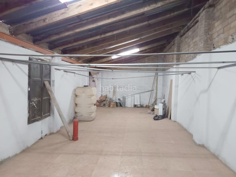 Foto b36b6a72-9225-4bdd-83c3-223861868a0f. Local comercial a Centro Xirivella