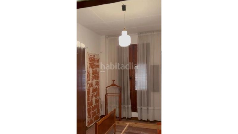 Foto c28e7080-2f51-4ff0-b1bc-1381f295788f. Casa adossada a Algemesí