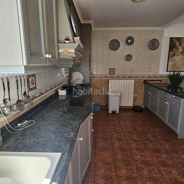 Foto f52b42e6-8e42-43b9-8053-7c2b38f42778. Xalet amb calefacció piscina a Monserrat
