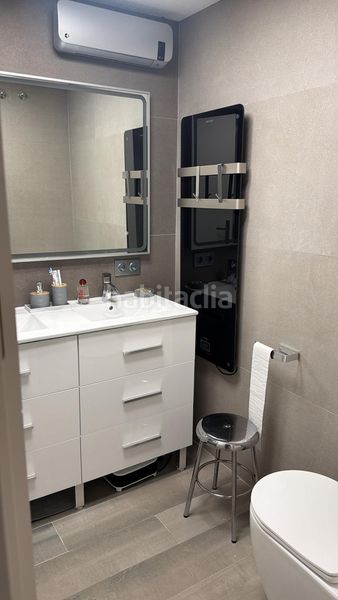 Foto 4ff47485-4df1-40aa-b482-cf3d9eca9344. Planta baixa amb aparcament a Benetússer