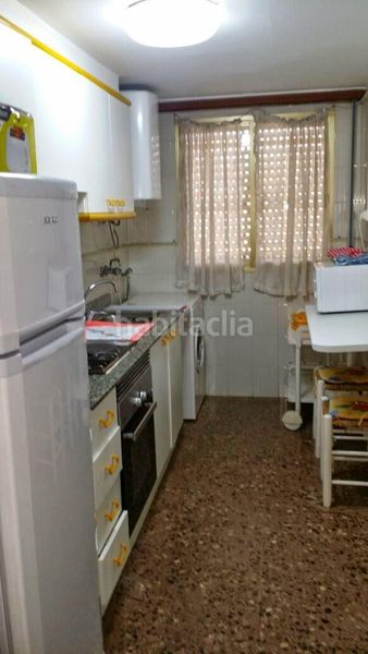 Foto 3e79cc7c-96d0-4769-b71b-b5ff3c7d9a78. Apartament amb piscina a Playa de Gandía Gandia