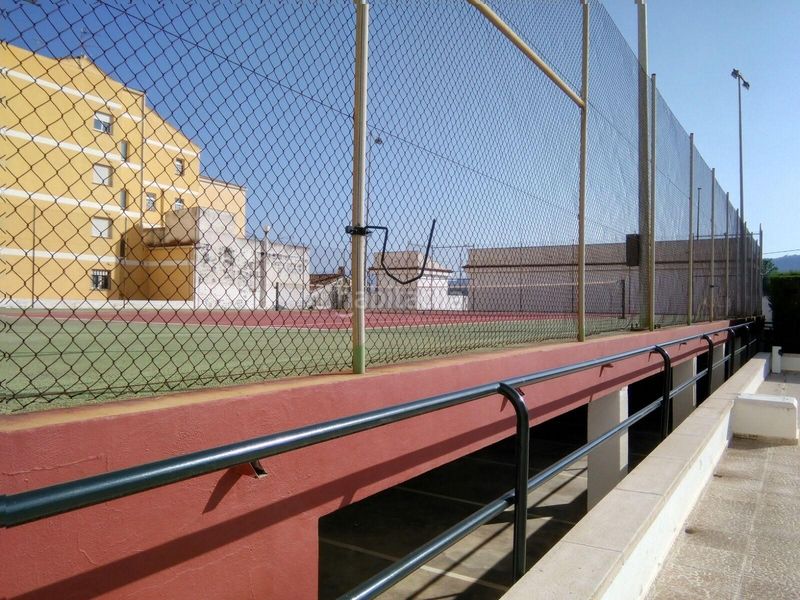 Foto b5caf77f-5e6e-46e1-aa2f-3896b999a6e9. Apartament amb piscina a Playa de Gandía Gandia