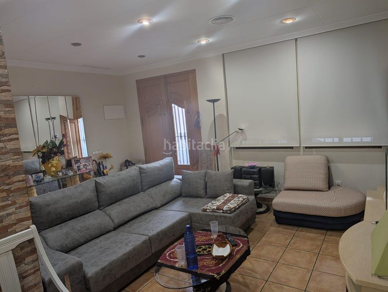 Foto 1cb88131-5ae9-43cd-b6e6-b3deb75be2fc. Casa a Albal