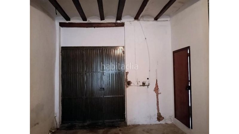 Foto 3e373a38-b808-43aa-a091-e4a421c83942. Edifici a Carcaixent