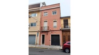 Edificio en Carcaixent. Finca carcaixent oportunidad única para reformar a tu gusto