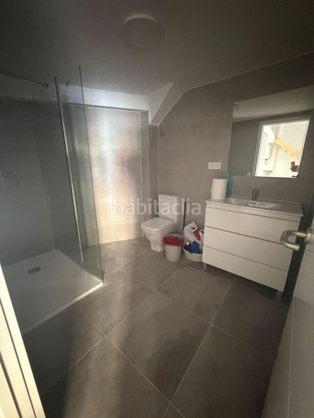 Foto e3d51192-678f-4789-8f4a-cc2fdf6f26cf. Planta baixa a Zona Avenida al Vedat Torrent