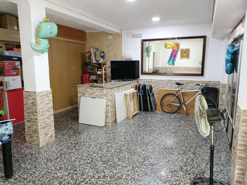 Foto 7ae512bd-1c0d-4712-b0ab-b1f14f9d5d4b. Local comercial a Avenida de la Paz Xirivella