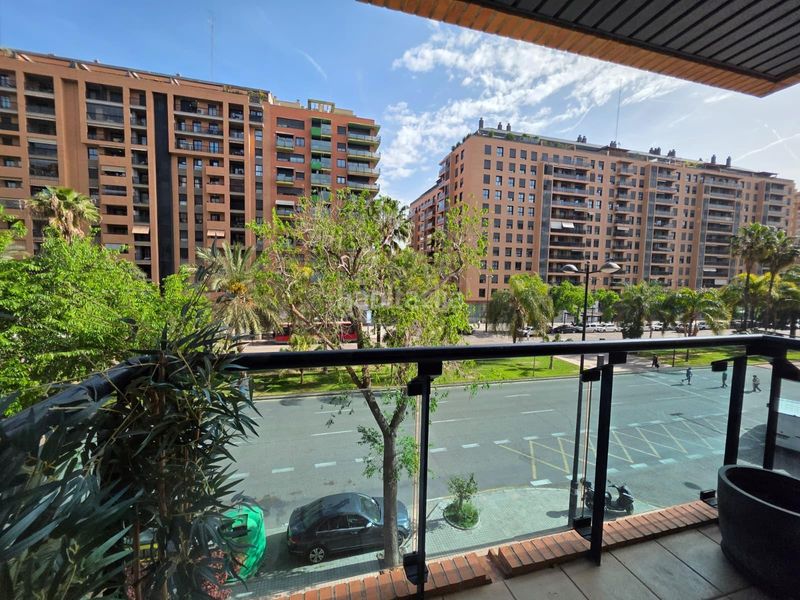 Foto f93f6abc-4f33-407c-a0e0-df92914f08f3. Lloguer dúplex amb aparcament piscina a Penya-Roja - Avda. Francia Valencia