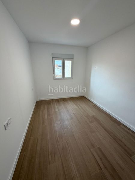 Foto 0cee0e4c-ff3b-448a-bfb3-14e796f23150. Pis a Riba - roja de Túria