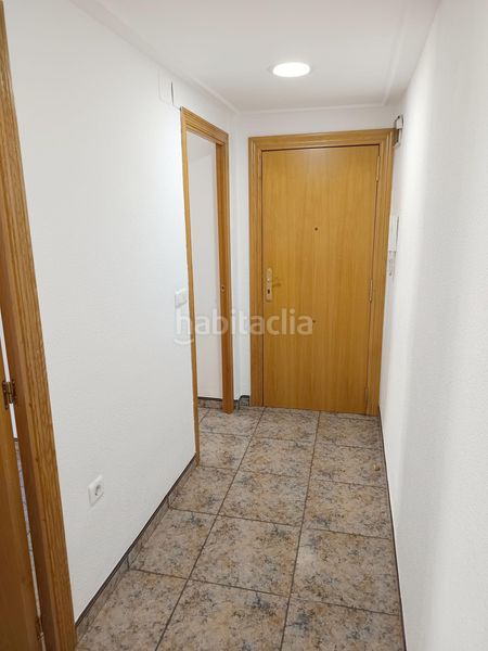 Foto 15bf6f93-87ad-4252-b7b7-561a5cd1b771. Pis a Avenida de la Paz Xirivella