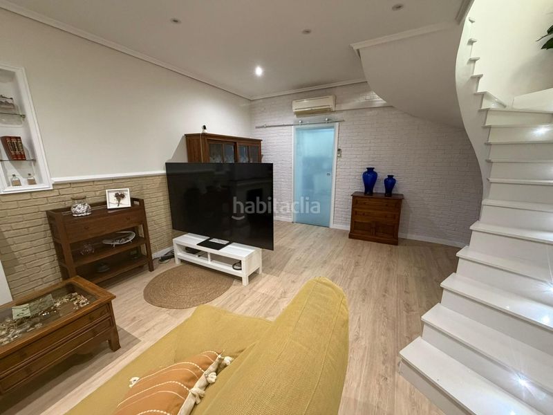 Foto d0f71a56-976a-4261-a5ce-e6a4d270a233. Casa adossada amb aparcament a L´Hort de Senabre Valencia