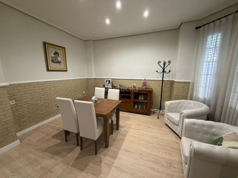 Foto f748c32c-c261-468d-8e15-625ec6783632. Casa adossada amb aparcament a L´Hort de Senabre Valencia
