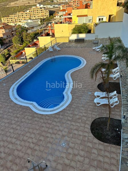 Foto 9bec1ac8-46ab-4019-a4ba-ada777416317. Lloguer àtic amb aparcament piscina a Torviscas Centro y Alto Adeje
