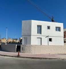 Maison jumelée  Carrer de xipre. Pareado con piscina en gran alacant