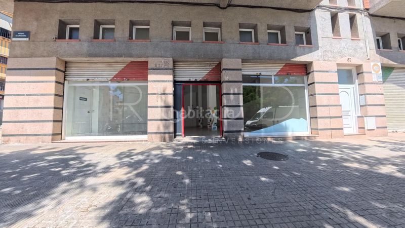 Foto 3a81bf10-3277-427c-9b50-5c6cb7d0d418. Lloguer local comercial a La Roureda Viladecans