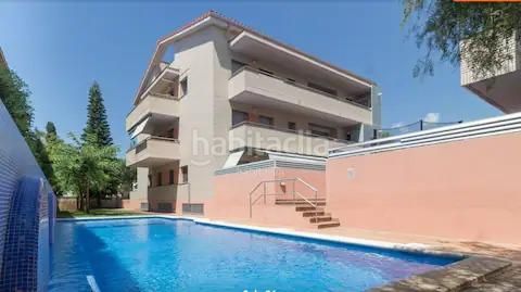 Foto c850267e-cf14-4064-b9bc-c9287567de7f. Duplex avec chauffage parking piscine dans Baixador Castelldefels