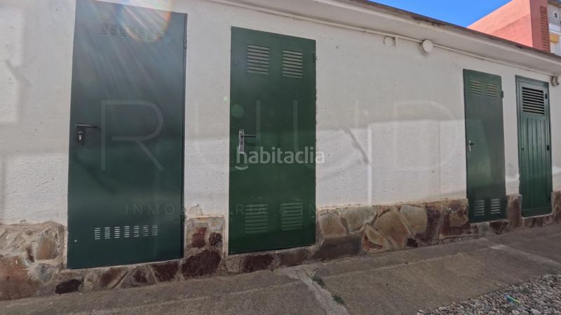 Foto 0c066eb3-d21d-4061-a504-13a6de15eed2. Pis amb aparcament a Baixador Castelldefels
