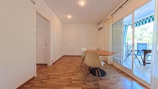 Pis  Ferrocarril. Exclusivo piso con dos terrazas, parking y trastero en