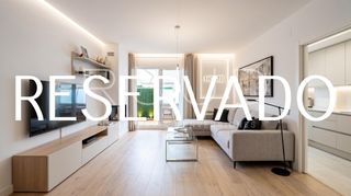 Etagenwohnung in Els Canyars. Exclusiva planta baja con acceso directo a piscina y jard�n comu