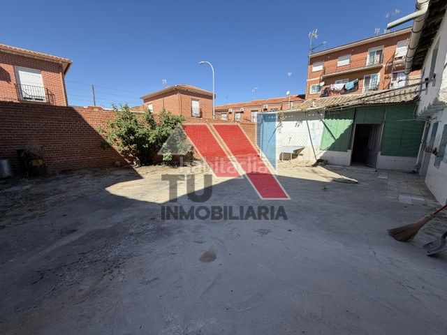 Foto 064e3151-7ba1-4efc-a492-e91e6b0cd56c. Casa a calle madrid 42 a Fuensalida