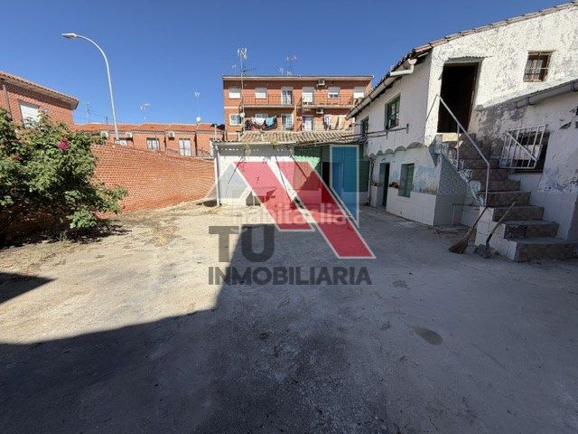 Foto 1fa242e2-9544-44c9-bce9-545666b5da2d. Casa a calle madrid 42 a Fuensalida