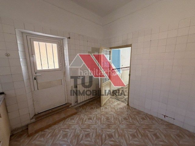 Foto 38e943a4-5a8d-42e5-b839-2cd16cf570ff. Casa a calle madrid 42 a Fuensalida