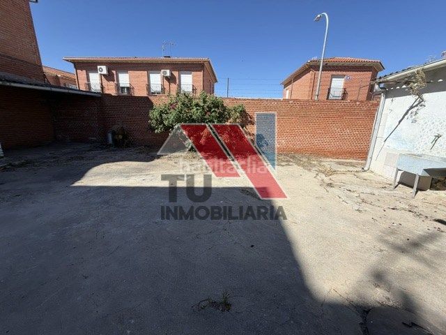 Foto 399feea3-f3f3-4769-8884-b3509ce106ed. Casa a calle madrid 42 a Fuensalida