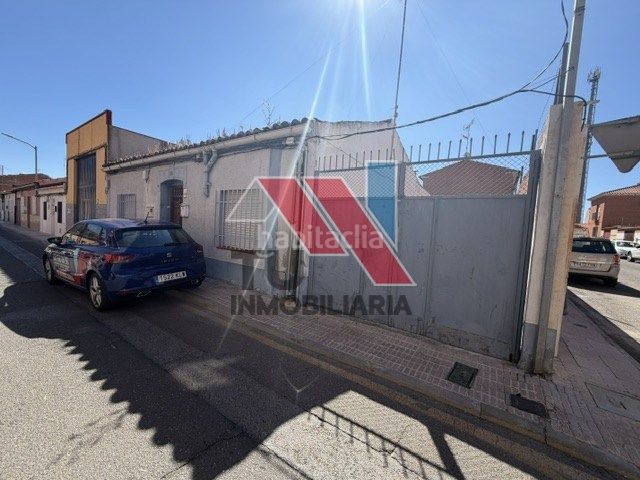 Foto 4da46564-38ca-42cf-9c10-acb2d311ccf7. Casa a calle madrid 42 a Fuensalida