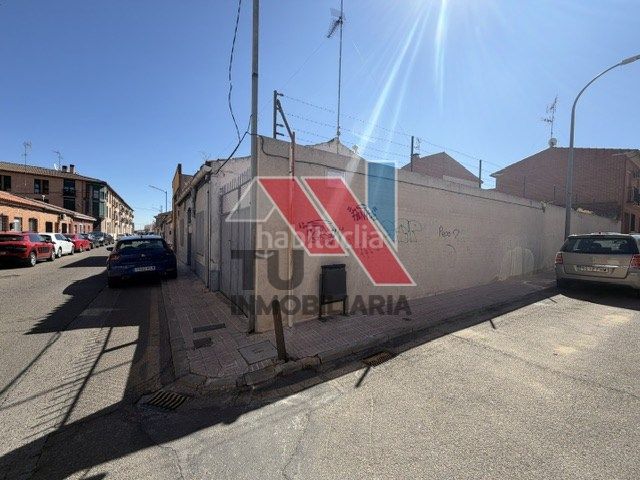 Foto 96bd51d0-e5be-41f2-8eb0-463a58b7879d. Casa a calle madrid 42 a Fuensalida