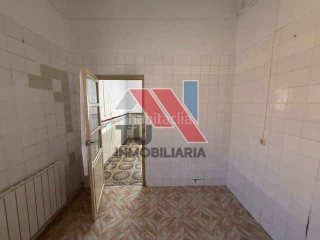 Foto baa37396-7f8a-4afa-90f1-b7c045caad02. Casa a calle madrid 42 a Fuensalida