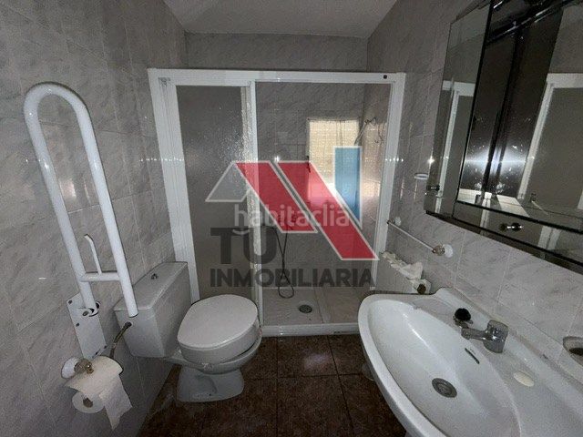 Foto bc5fd065-3cef-4499-b78d-ebcca279453a. Casa a calle madrid 42 a Fuensalida