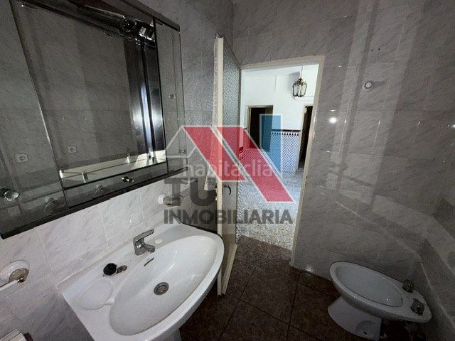 Foto c9ec94b9-3b74-467e-86b8-94010cd96652. Casa a calle madrid 42 a Fuensalida