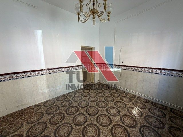 Foto f86484a6-397d-44e6-863c-f88cb50f7061. Casa a calle madrid 42 a Fuensalida