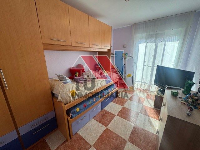 Foto 16a31c0a-a3d8-4fd7-ac0e-13d0331c7ff8. Chalet en calle miguel servet 1 en Novés