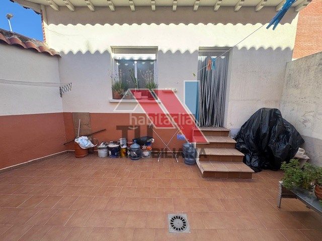 Foto 19b85d0e-f648-4514-b19f-dd70ed38eb27. Chalet en calle miguel servet 1 en Novés