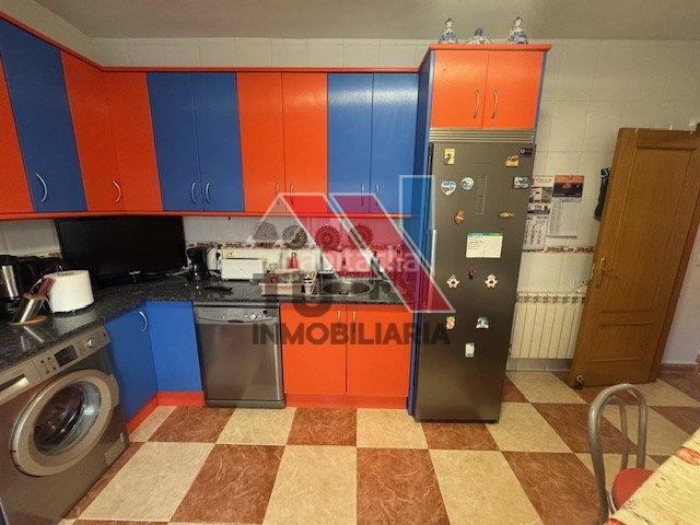 Foto 271044d8-d372-44d1-b181-03bd95804b11. Chalet en calle miguel servet 1 en Novés