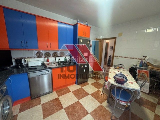 Foto 2e1d8e33-47e5-4c43-aa6d-8a26f3ca7801. Chalet en calle miguel servet 1 en Novés