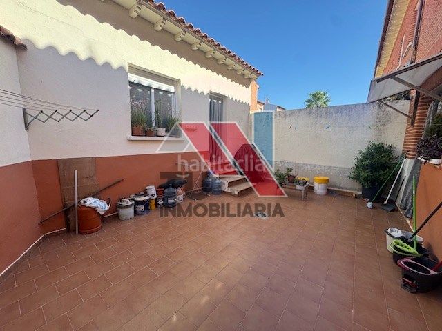 Foto 77240494-6293-4ce4-b159-19f3ba47161f. Chalet en calle miguel servet 1 en Novés