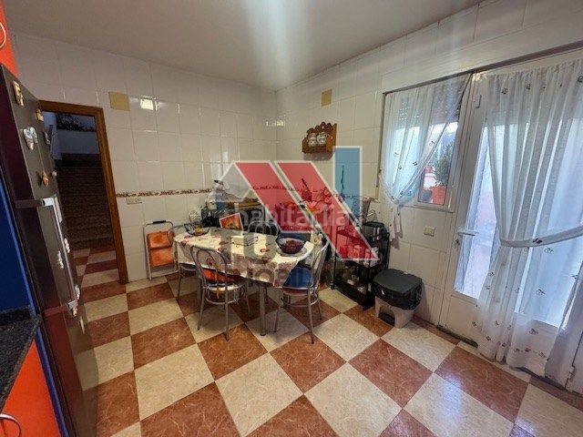 Foto f35d97f0-5466-485b-8329-b4128ea9612b. Chalet en calle miguel servet 1 en Novés