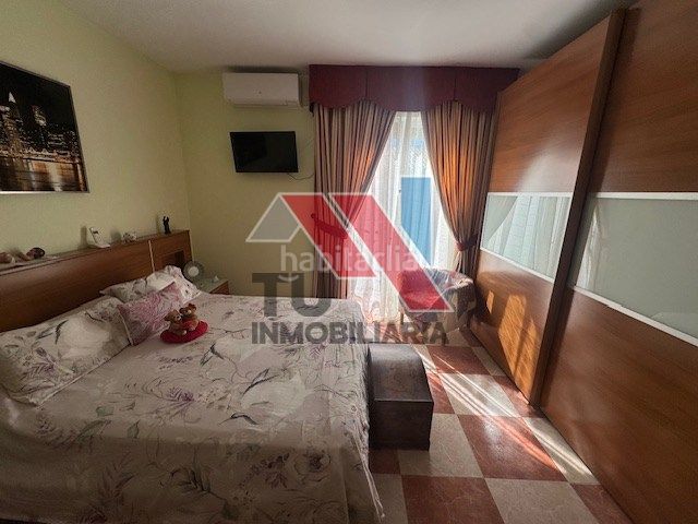 Foto 22ea9487-ad57-4fec-8d2f-f4261597692d. Xalet a calle miguel servet 1 a Novés