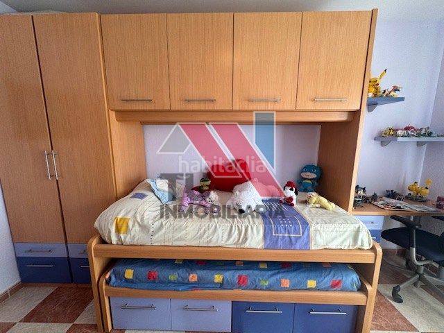 Foto 30208359-1d73-4ebc-b6db-f244fa1dc71d. Xalet a calle miguel servet 1 a Novés