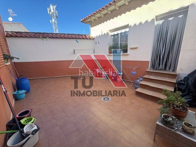 Foto 49a02408-fbde-4df8-9b47-c6e01658c90d. Xalet a calle miguel servet 1 a Novés