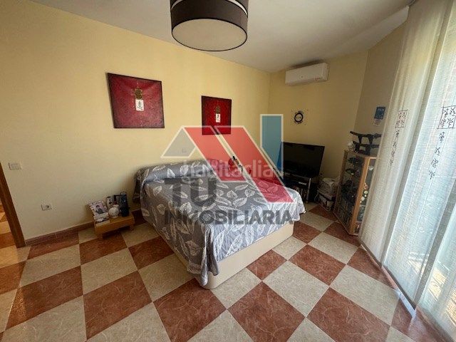 Foto f336698c-9f52-45a3-8b44-c12084283b51. Xalet a calle miguel servet 1 a Novés