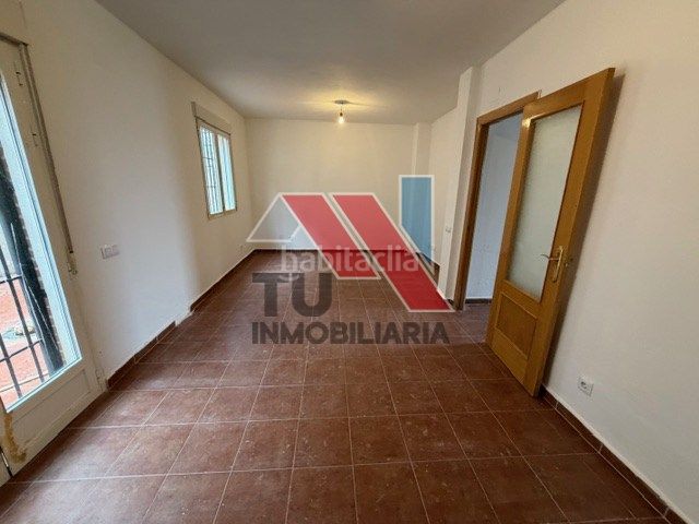Foto 142517c8-5228-465b-8886-8a577900784e. Chalet en calle miragredos 33 en Otero